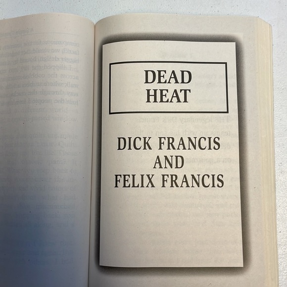 📚2/$6  Reader’s Digest 2 Books in 1: LARGE PRINT EDITION - Picture 11 of 13